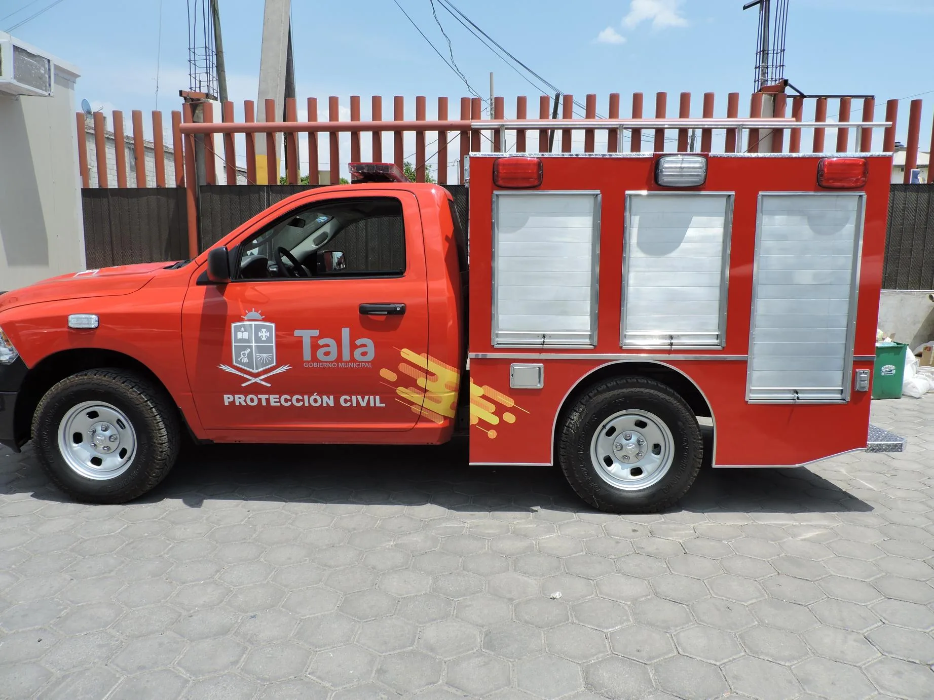 Unidades forenses, reforestación y protección civil, foto 11